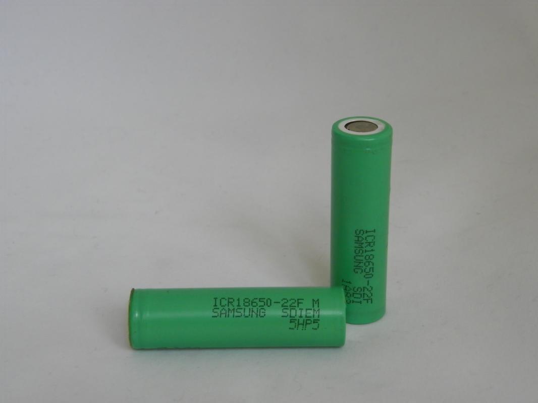 Samsung 22F 2200mAh 18650 4,4A Yenilenmiş (1600mAh)