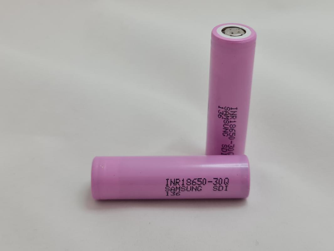 Samsung INR18650-30Q 3000 mAh 15A 5C Yenilenmiş (2900 mAh)